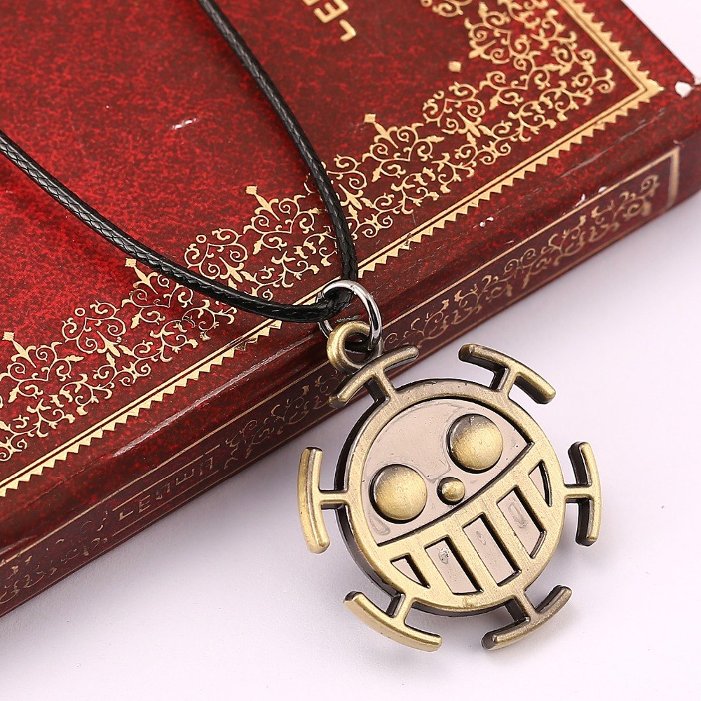 One Piece – Heart Pirates Trafalgar Law Emblem Necklace Pendants & Necklaces