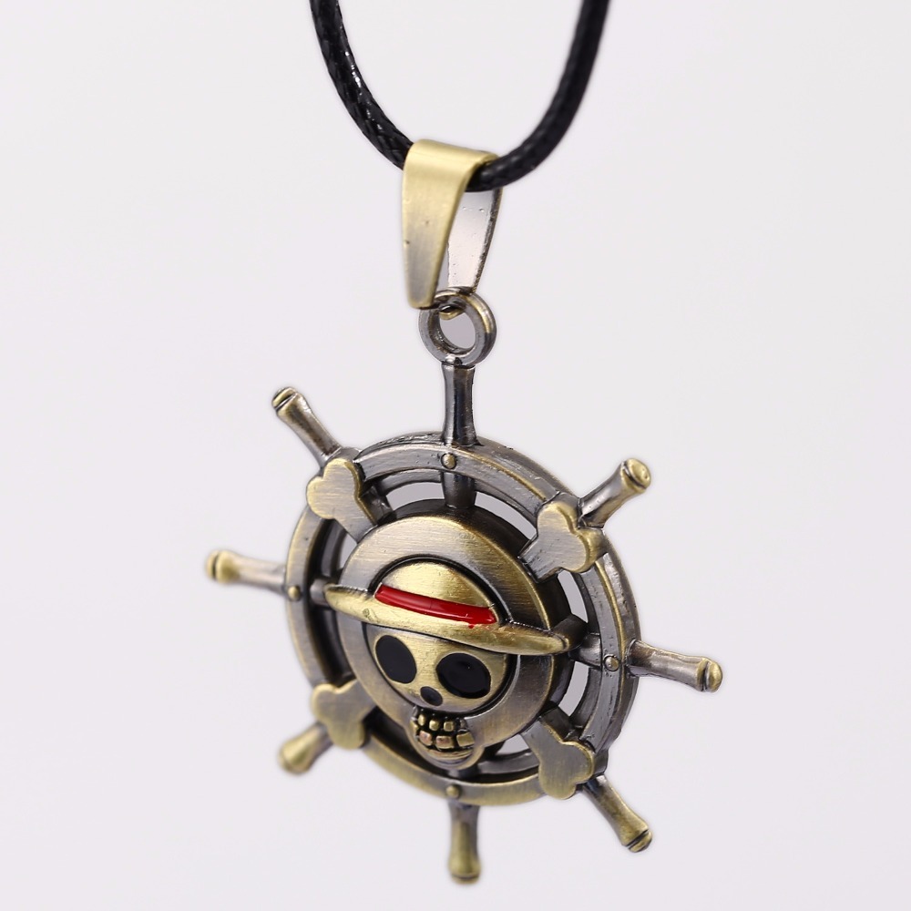 One Piece – Straw Hat Pirates Emblem Necklaces (2 Designs) Pendants & Necklaces