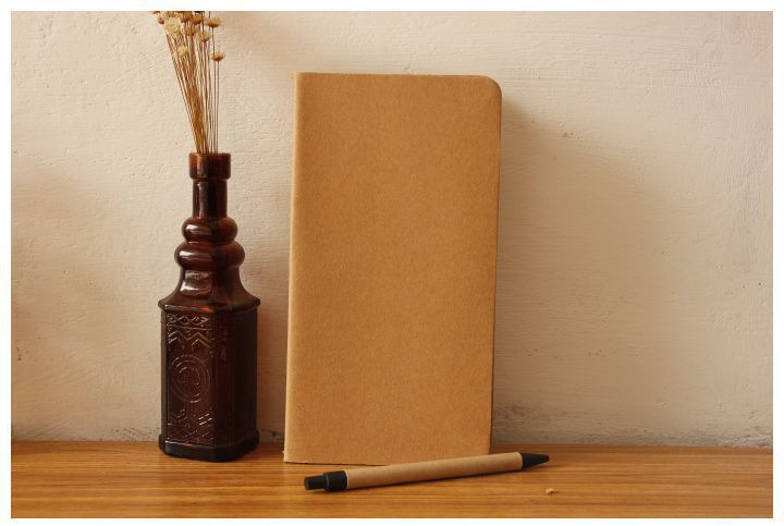 Professional Cowhide Notebook Sketchbook Pens & Books