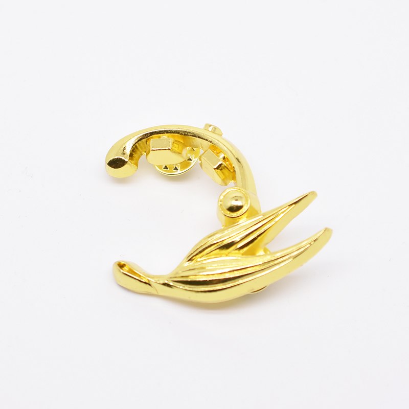 Violet Evergarden – Golden Brooch Cosplay & Accessories