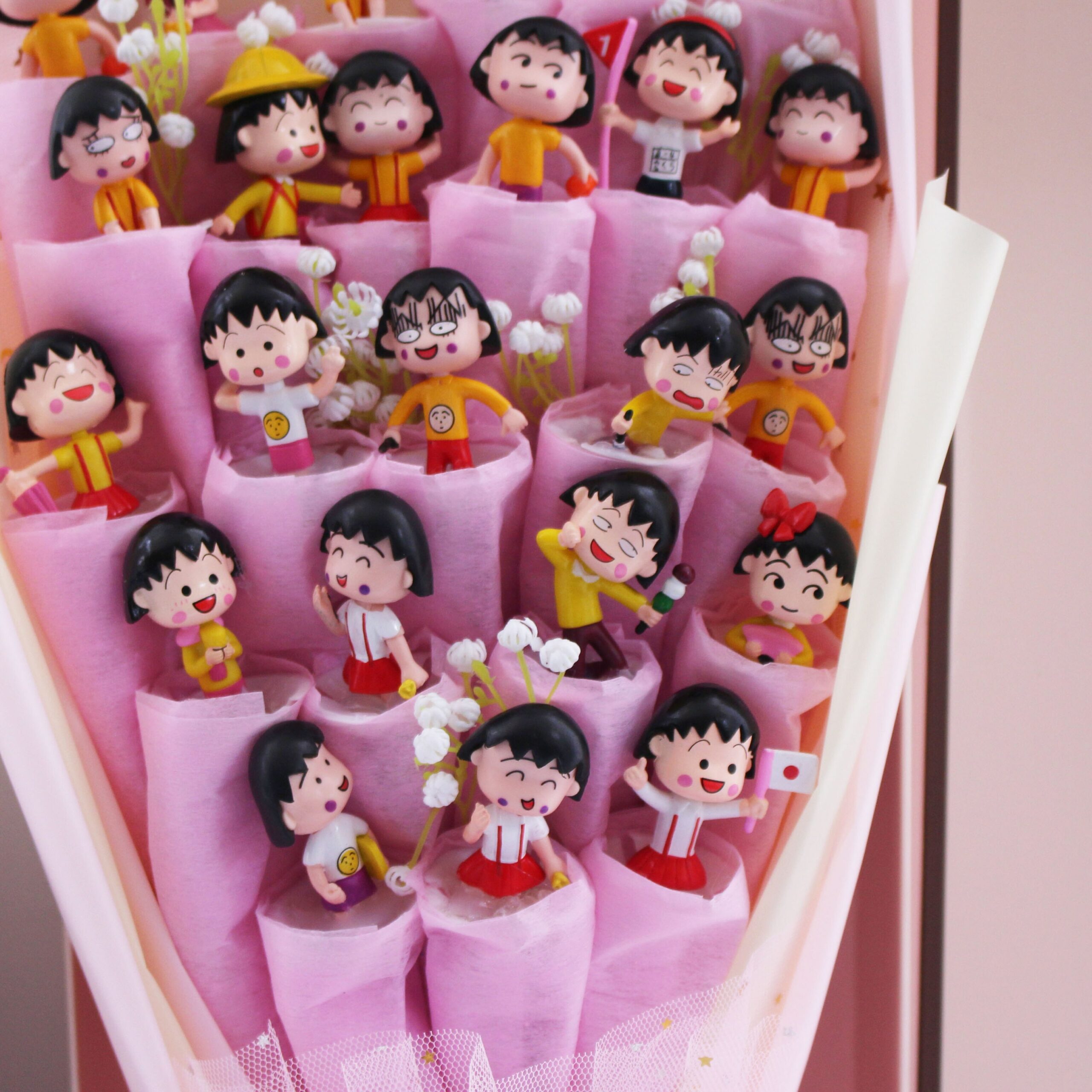 New Handmade Promotion Chibi Maruko cartoon miniature figurines Kids Toy Flower Bouquet Creative birthday gifts Christmas gift Uncategorized