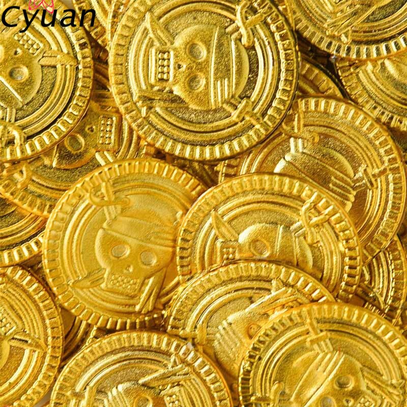 One Piece – Plastic Gold Themed Pirate Treasure Coins for decoration (50 Pcs) Action & Toy Figures