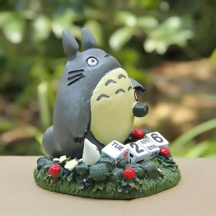 My Neighbor Totoro – Birthday/Christmas Themed Totoro Action Figures (5 Designs) Action & Toy Figures