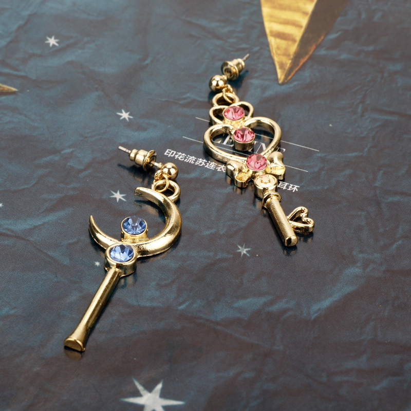 Sailor Moon – Crystal Hearts Themed Beautiful Earrings Rings & Earrings